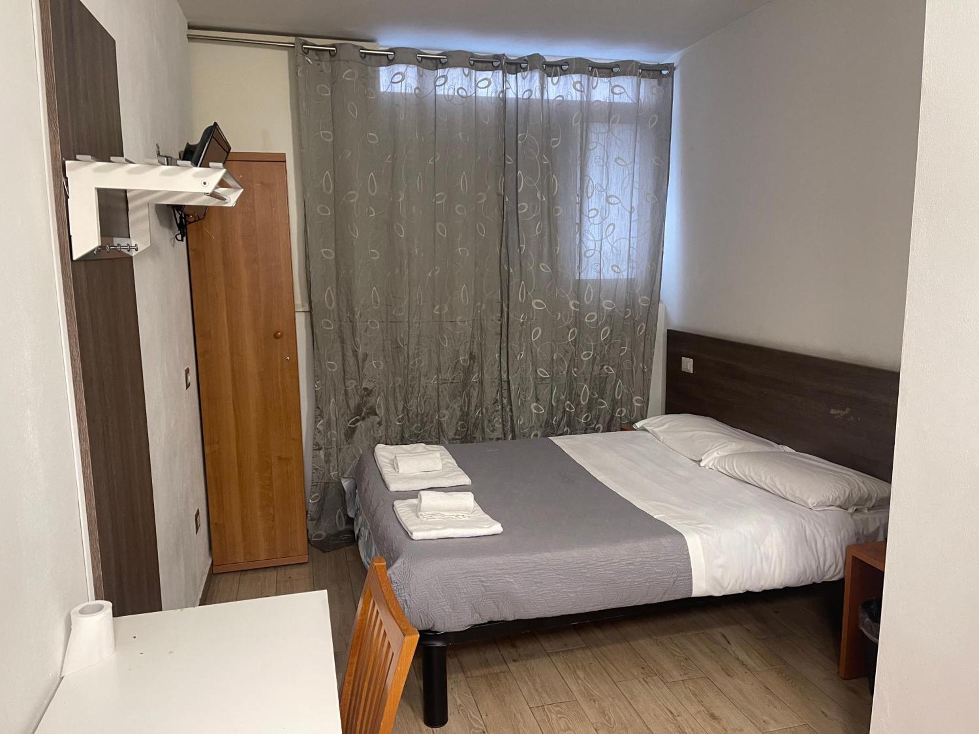 Hotel Bissi Milaan Buitenkant foto